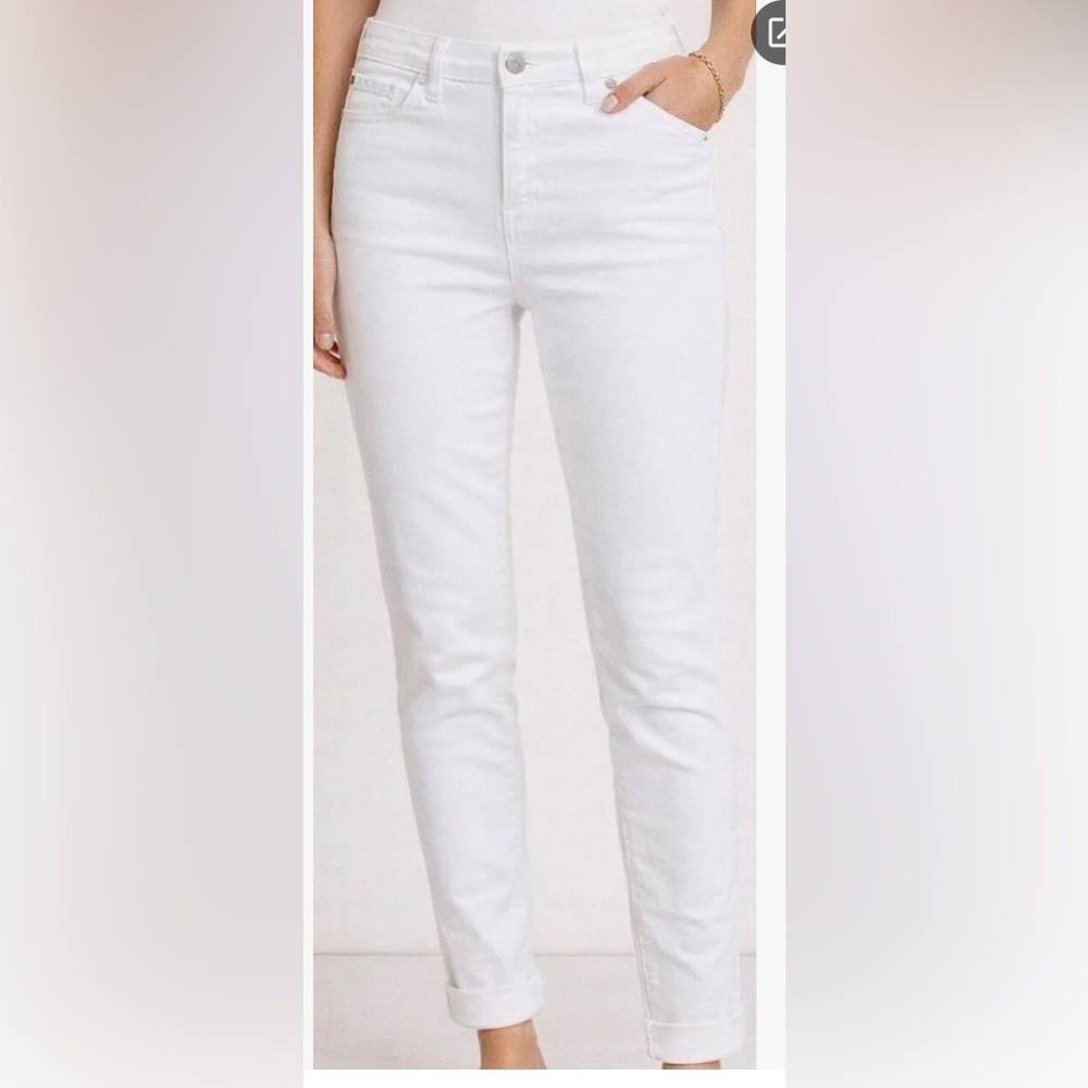 NWOT Abercrombie White Jeans Size 26